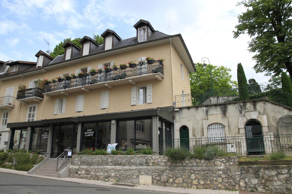 Hotel De La Grotte Экс-ле-Бен Экстерьер фото